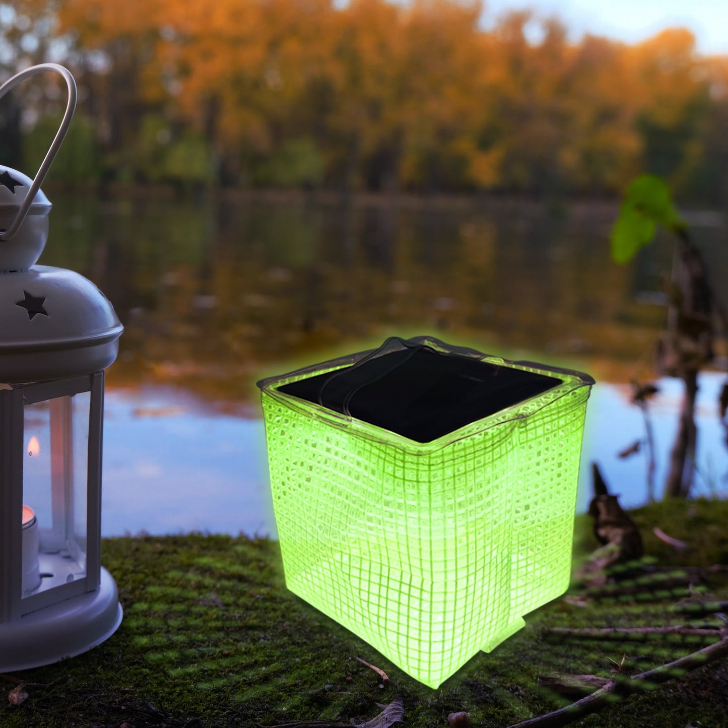 Outdoor Solar Lamp Portable Folding Lamp Lantern Light RGB Rescue